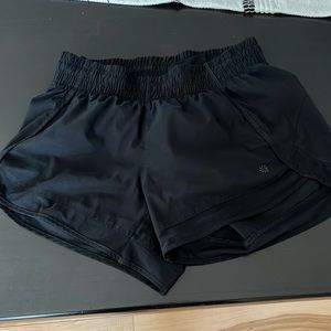 Athleta Mesh Racer run shorts size XS excellent condition